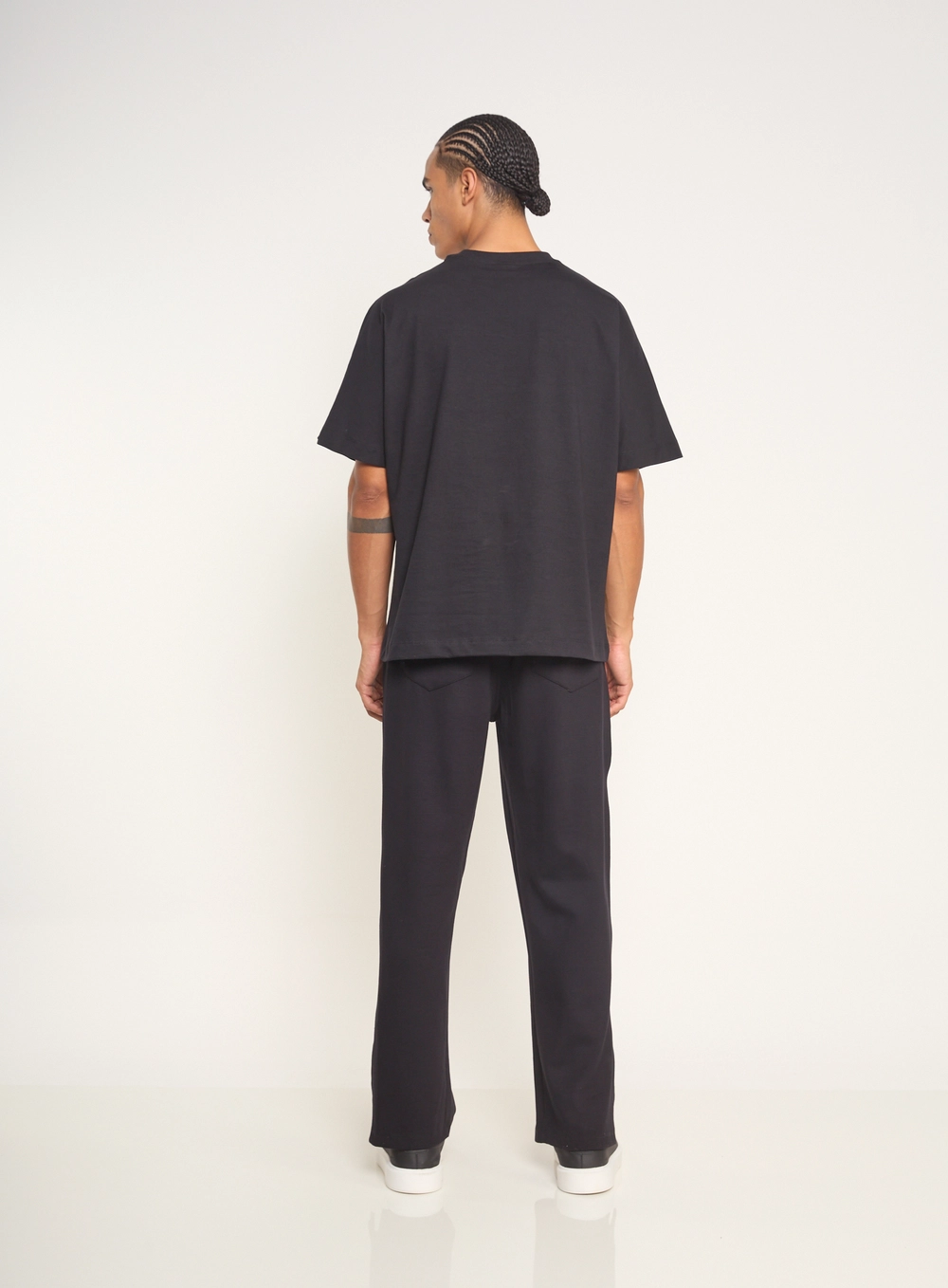 Calça Masculina Com Amarração E Fenda Preto