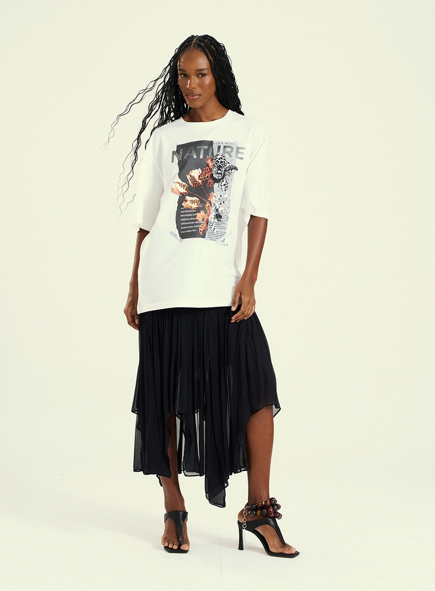 Camiseta Feminina Oversized Estampada Off Shell 4