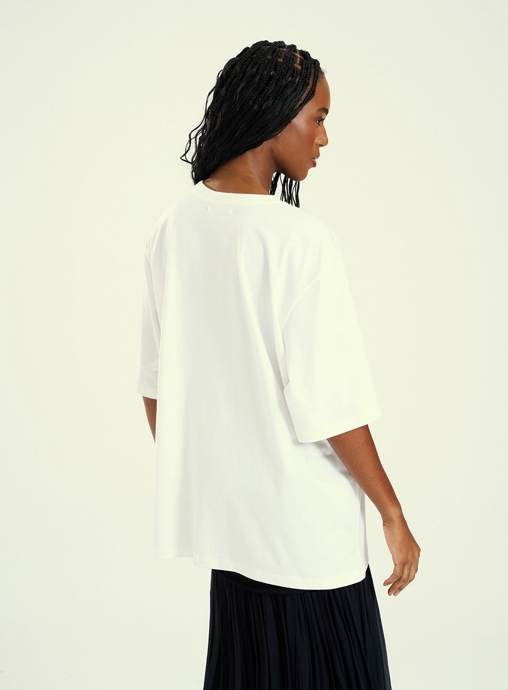 Camiseta Feminina Oversized Estampada Off Shell 2