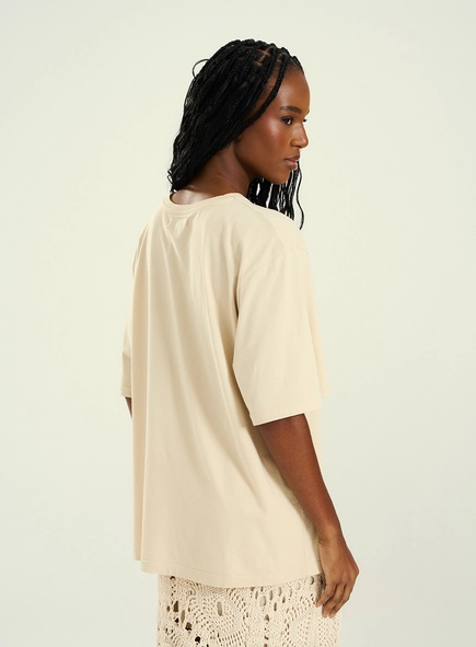 Camiseta Feminina Oversized Estampada