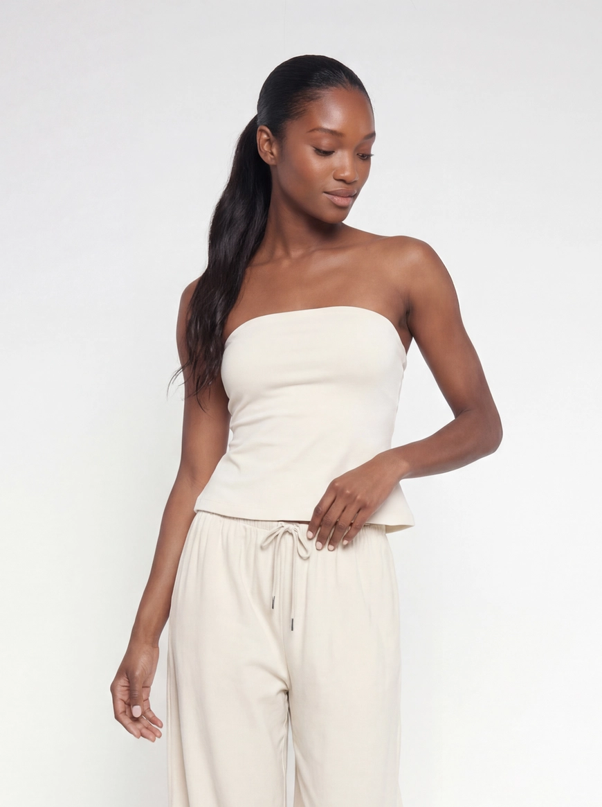 Blusa Slim Strapless Bege 1