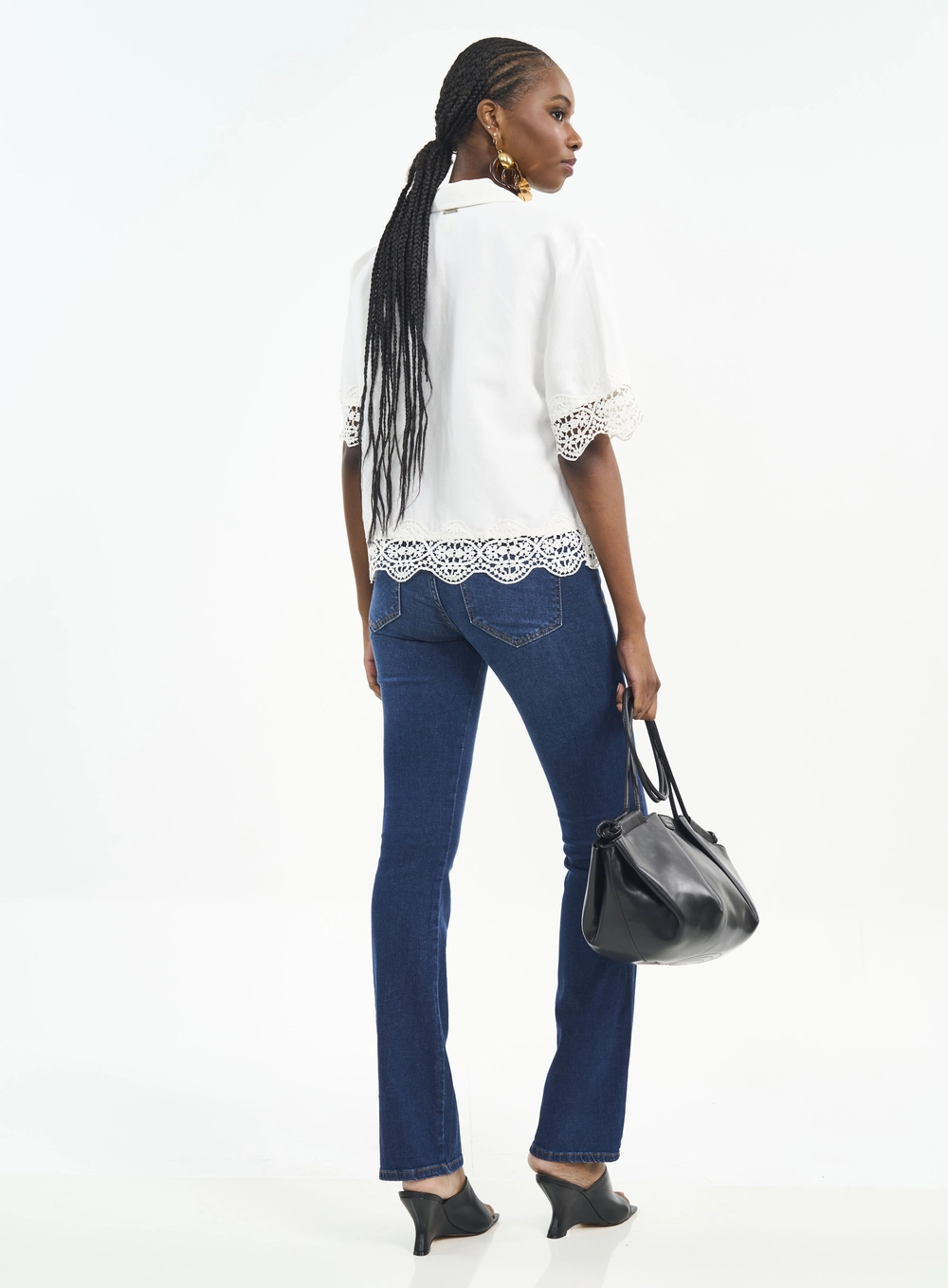 Calça Jeans Feminina Reta Bia Com Bolsos Índigo
