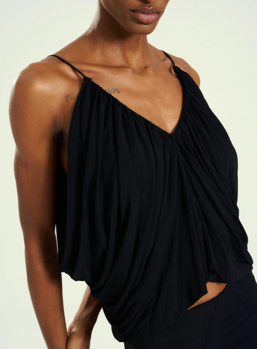 Blusa Frente Única Drapeada Preto 3