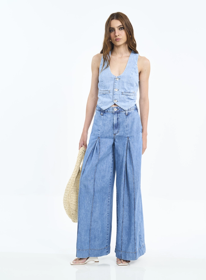 Calça Jeans Pantalona Com Pregas
