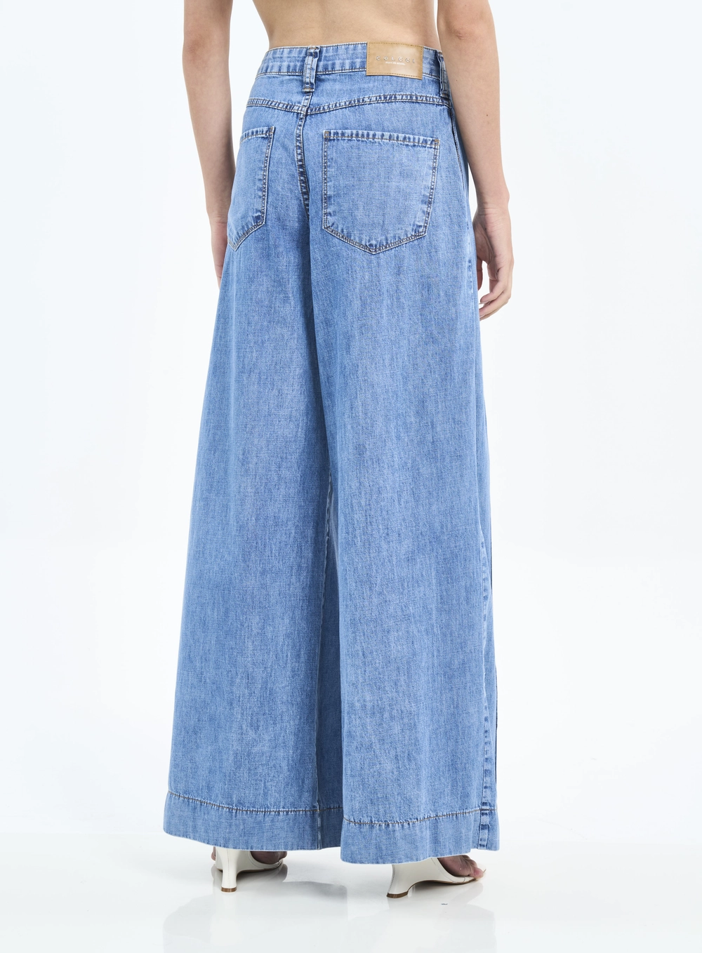 Calça Jeans Pantalona Com Pregas Índigo