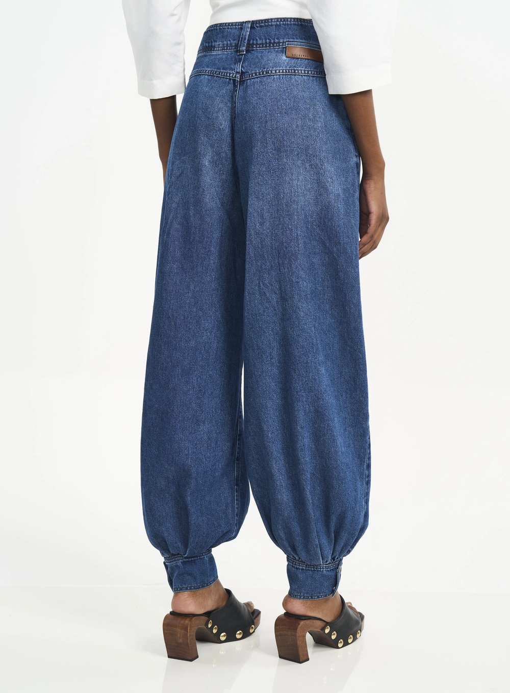 Calça Feminina Jeans Balloon Com Bolsos Índigo