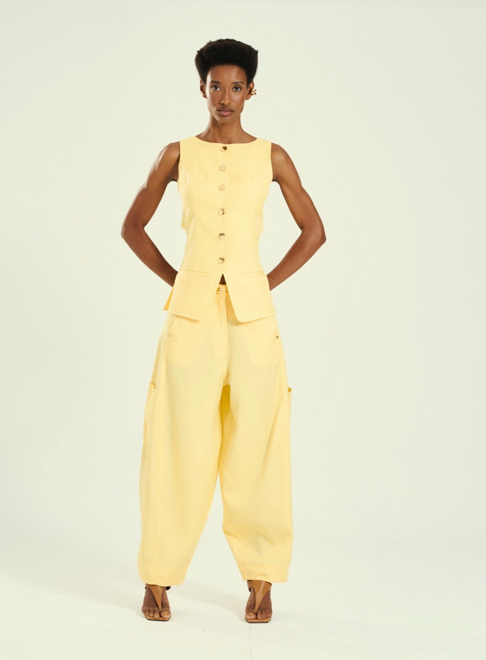 Blusa Feminina Costas Abertas Amarelo 4