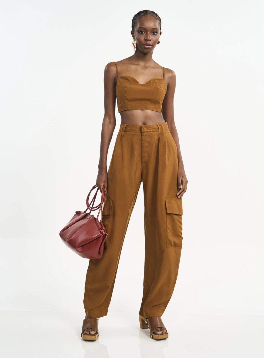 Calça Feminina Cargo Com Bolsos