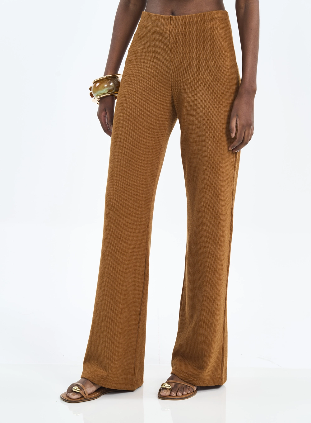 Calça Feminina Pantalona Com Textura Marrom