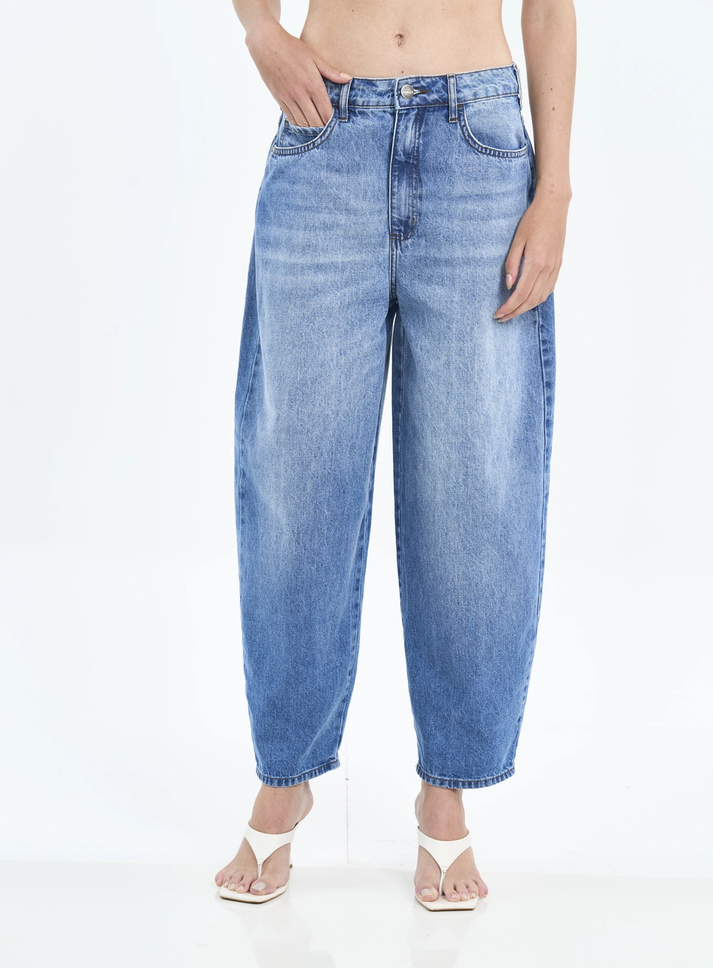 Calça Jeans Feminina Joana Barril Com Bolsos Índigo