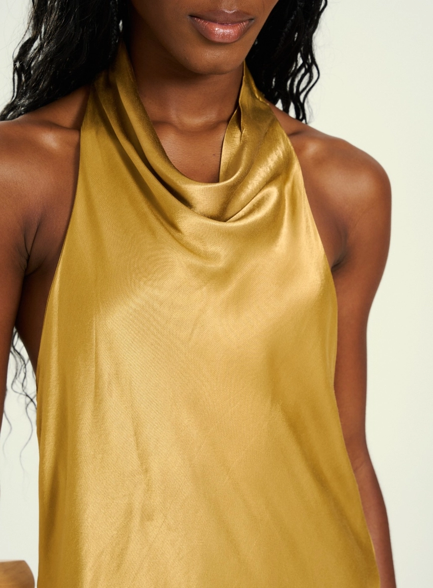 Blusa Feminina Assimétrica Com Costas Abertas Bege 3