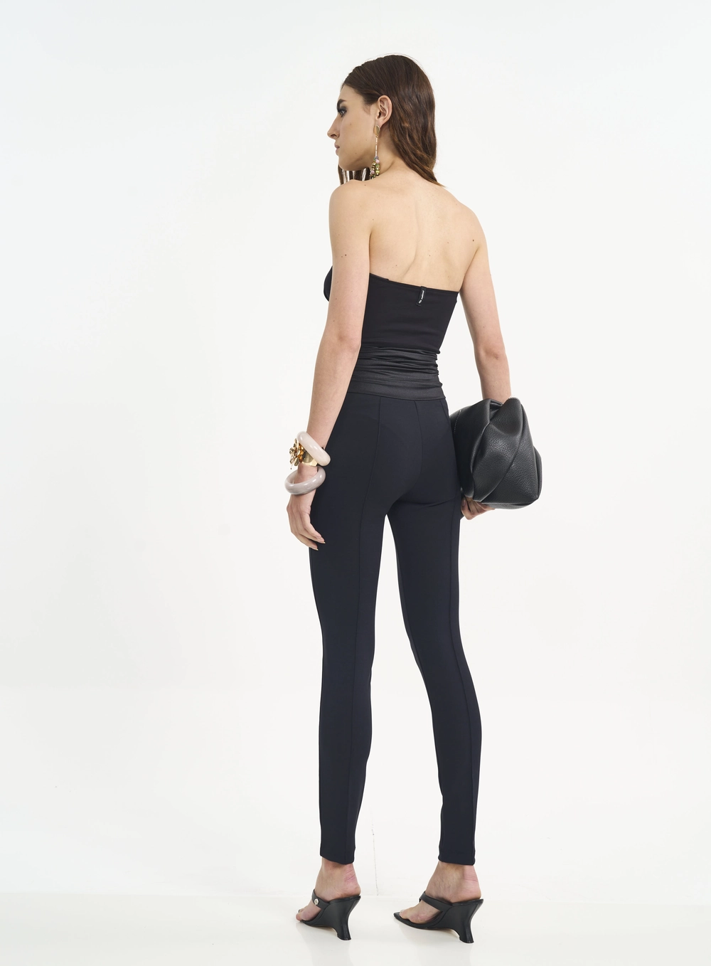 Calça Feminina Skinny Com Recortes E Cintura Alta Preto