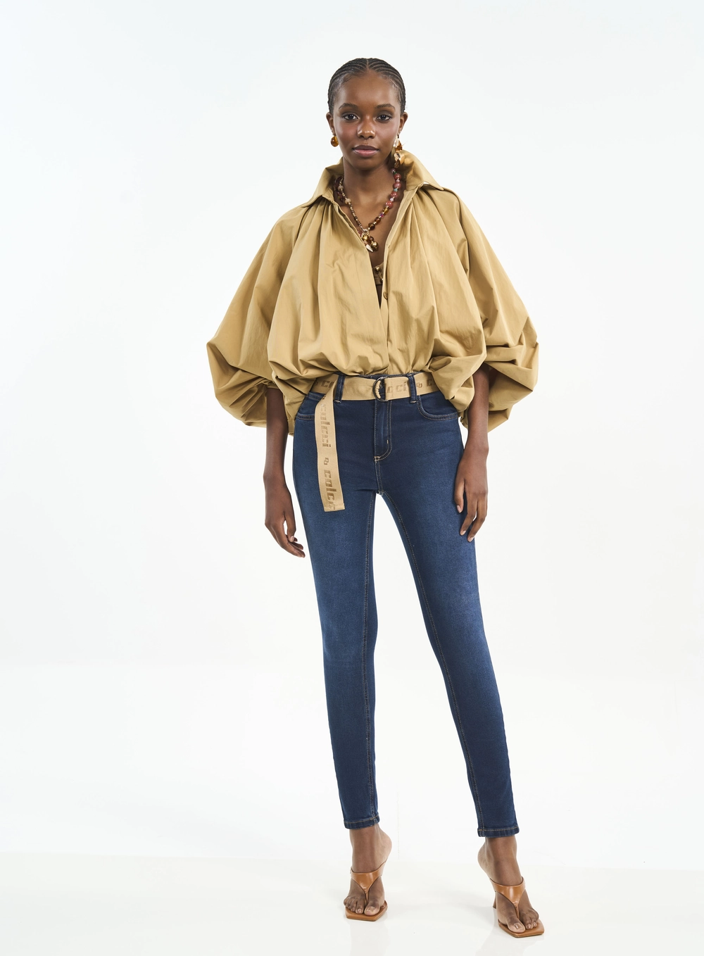 Calça Skinny Jeans Com Cinto Índigo