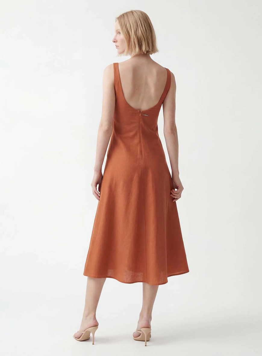 Vestido Midi Slim Com Fenda Marrom 2
