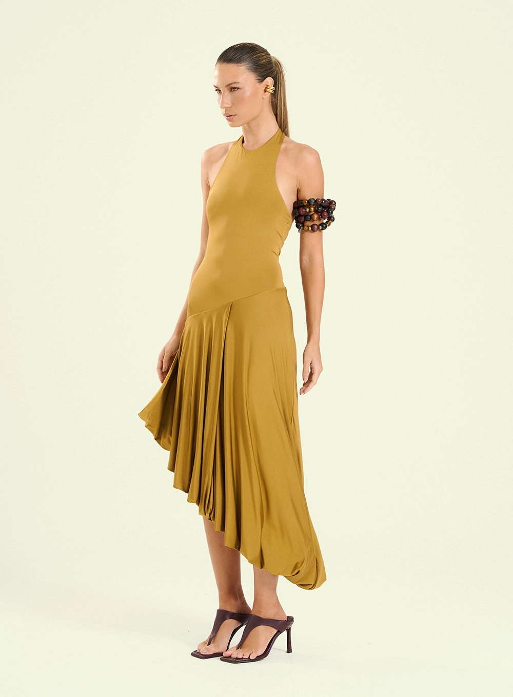 Vestido Feminino Midi Com Barra Assimetria Bege 3