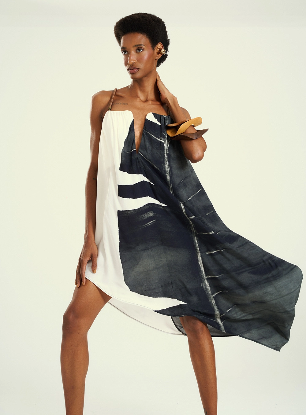 Vestido Feminino Curto Estampado Assimétrico Estampados 1