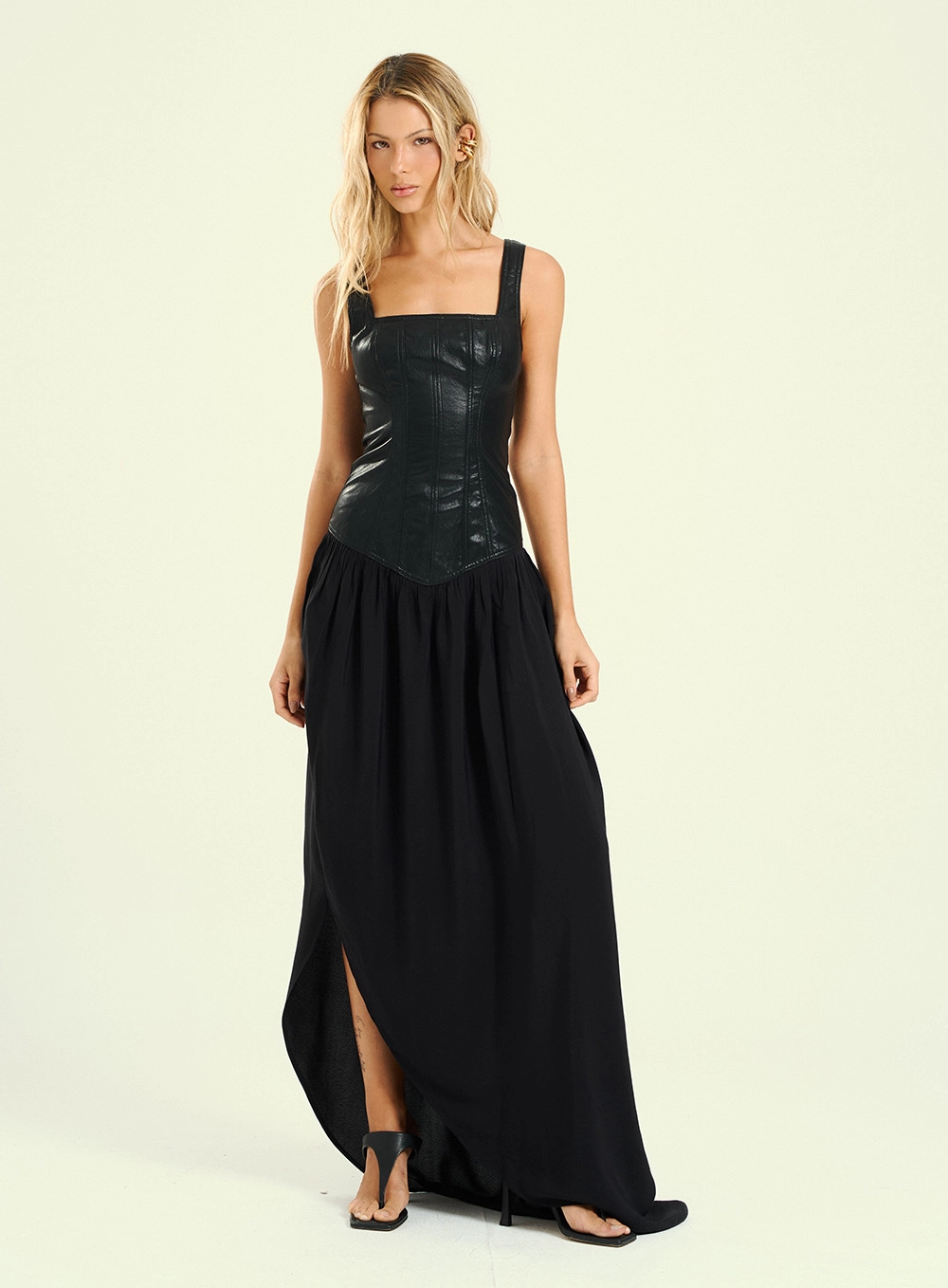Vestido Feminino Longo Corset Em Pu Preto 4