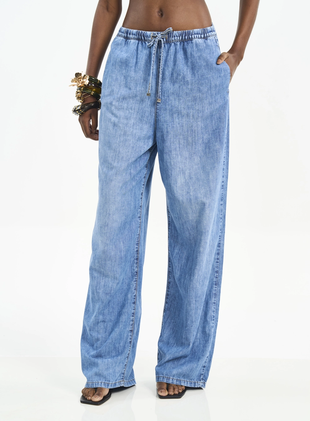 Calça Jeans Feminina Wide Leg Bruna Low Índigo
