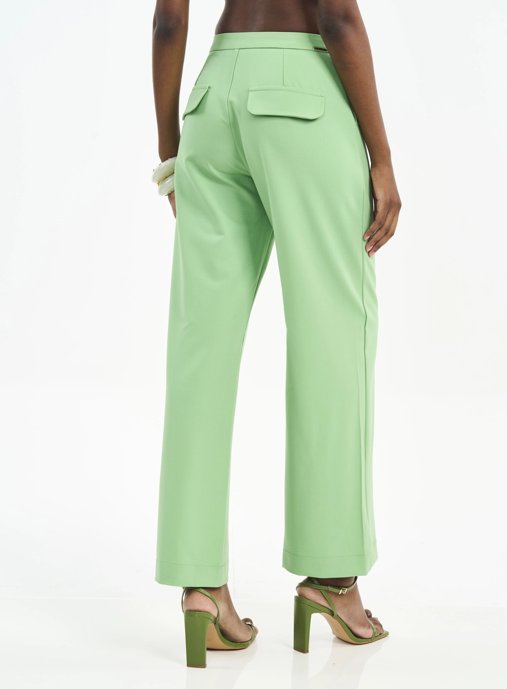 Calça Feminina Com Fendas E Lapelas Verde Veggir