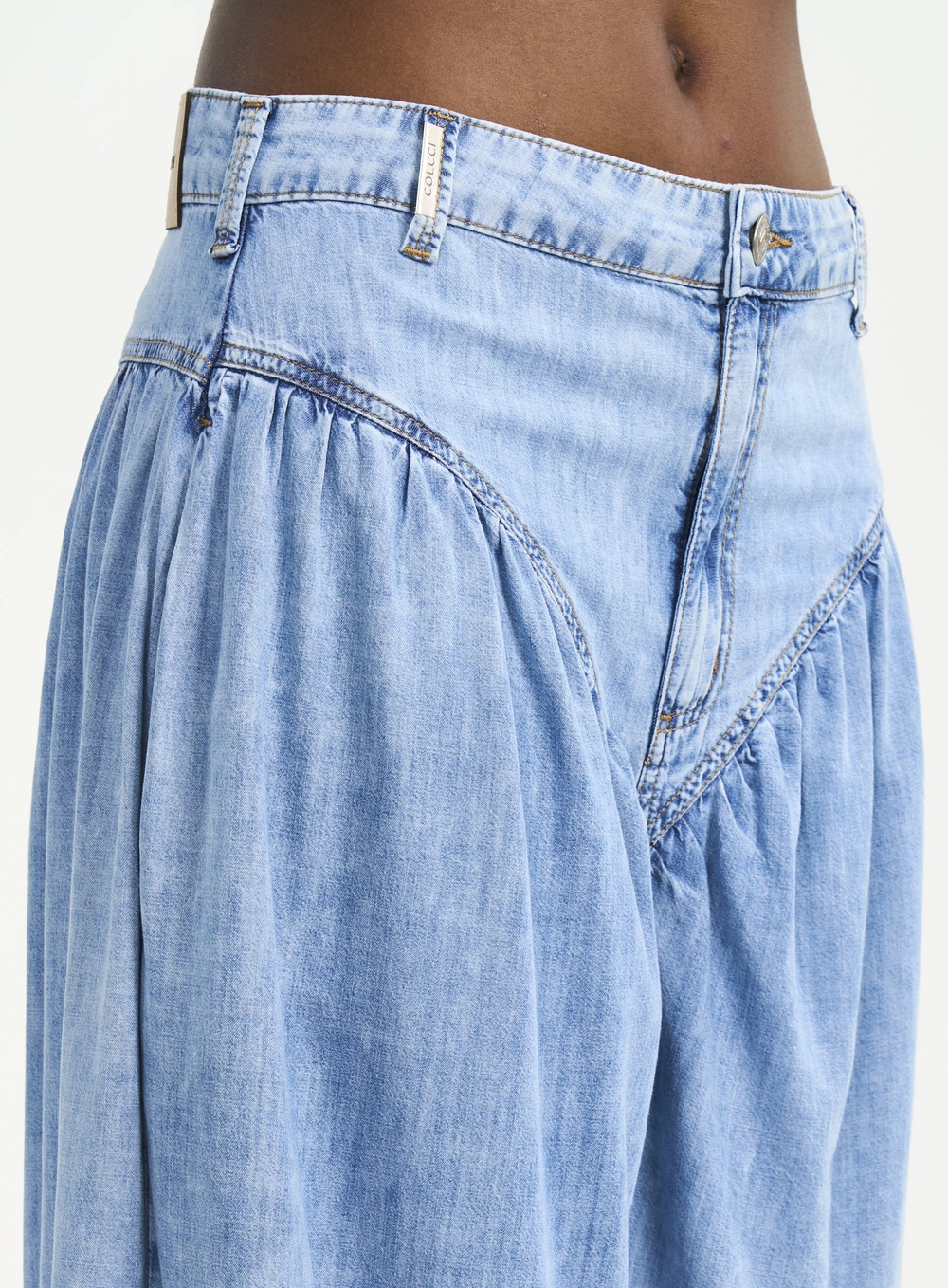 Calça Feminina Jeans Bombacho Com Franzidos Índigo