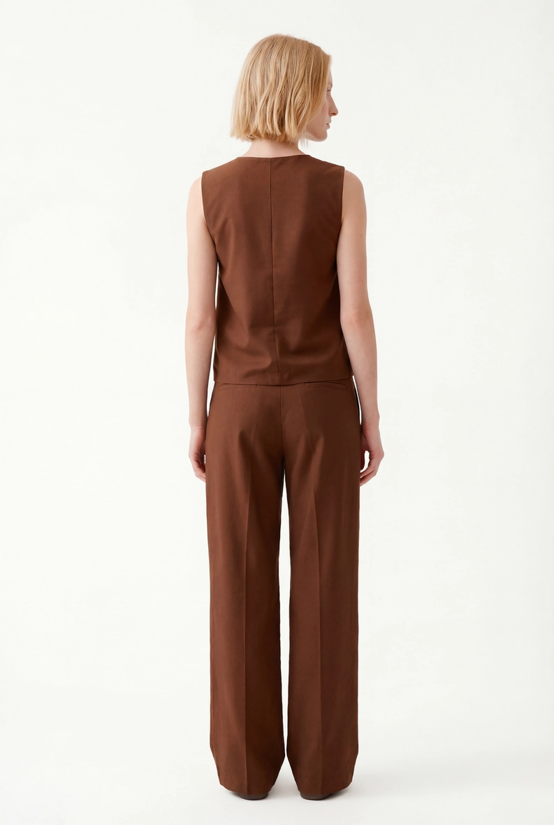 Colete Alfaiataria Comfort Feminino Marrom 4