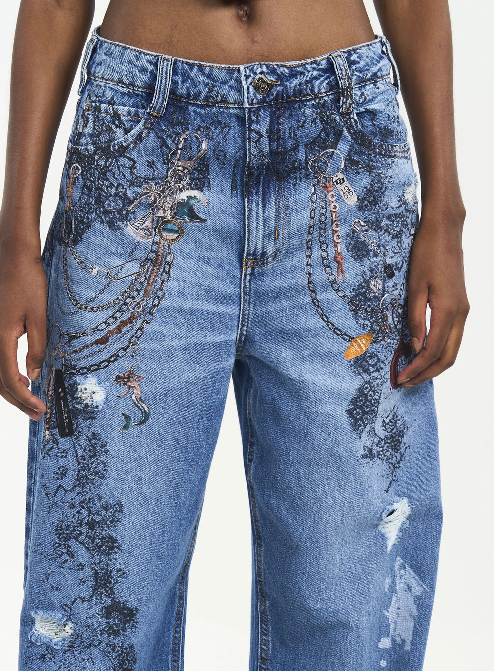 Calça Jeans Bruna Low Com Estampa E Destroyed Índigo