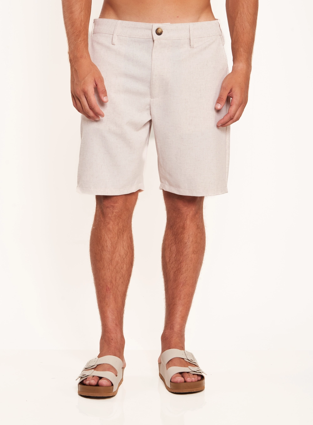 Bermuda Masculina Reta Com Bolsos Bege