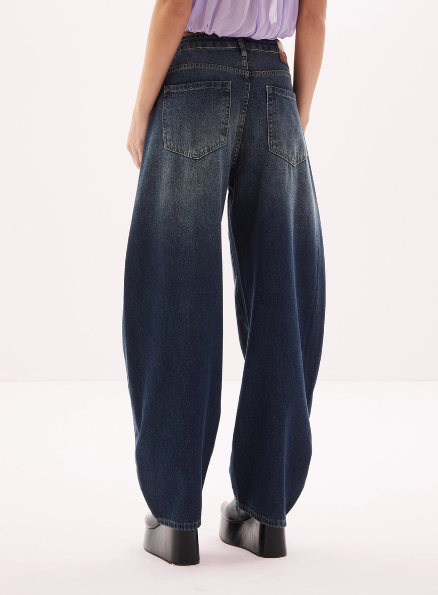 Calça Jeans Feminina Barrel Índigo 4