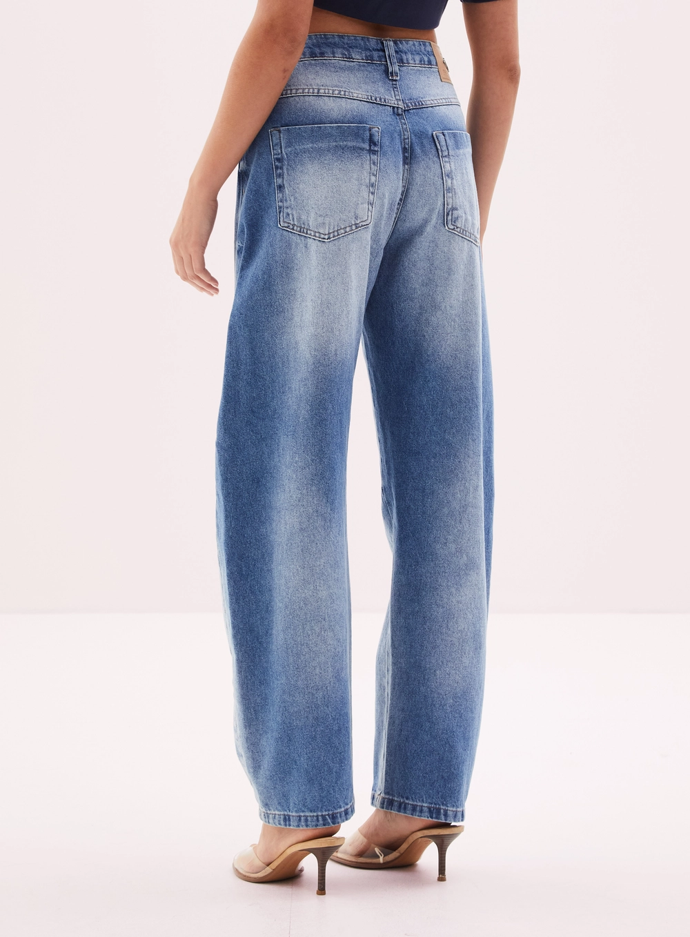 Calça Jeans Feminina - Barrel Índigo 4