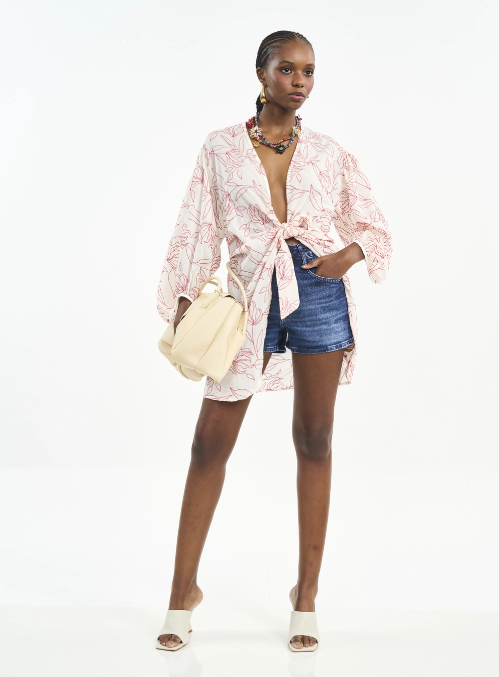Short Jeans Cintura Alta Com Logo E Bolsos Índigo