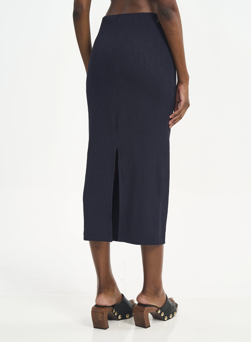 Saia Midi Slim Preto