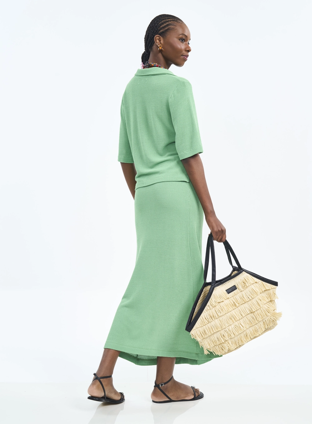 Saia Midi Com Textura Canelada Verde Veggir