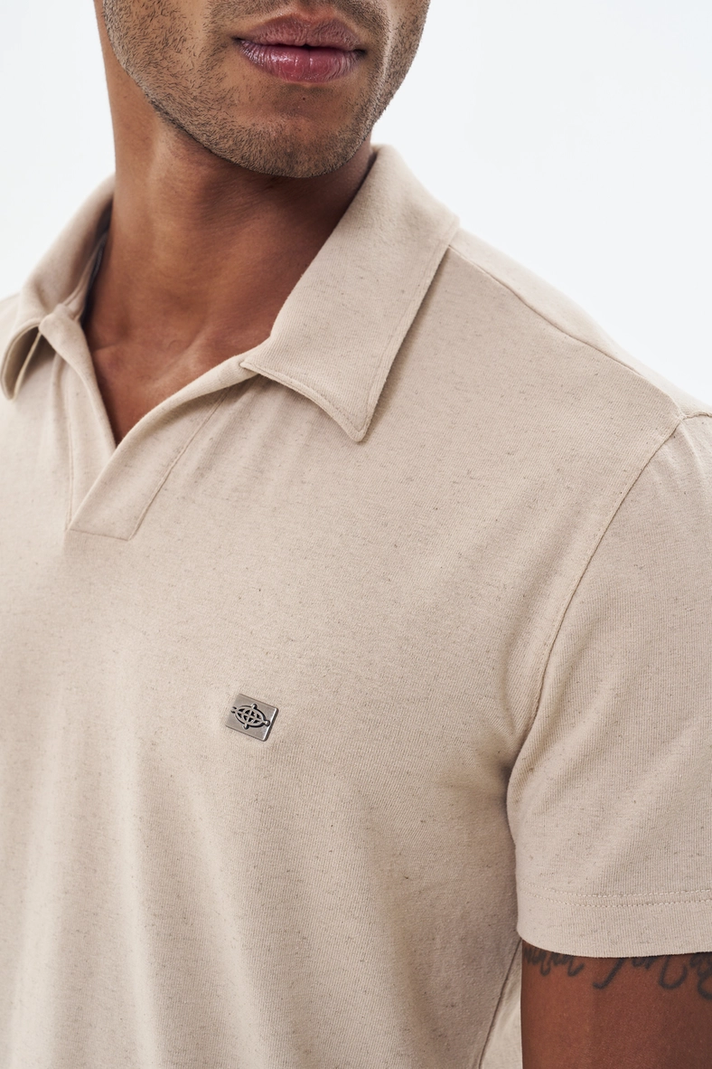 Polo Masculina Gola V Bege 3