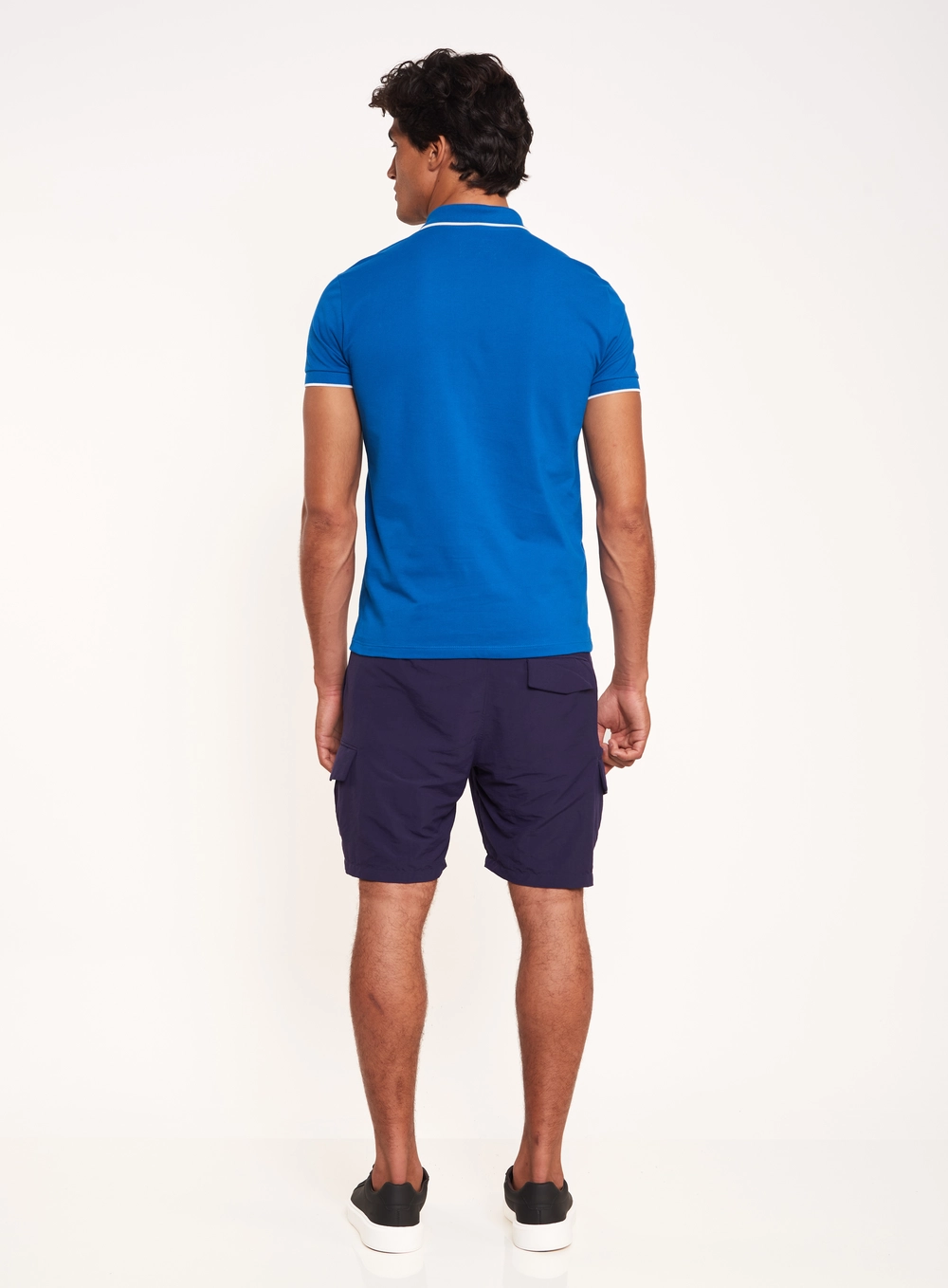 Polo Masculina Com Frisos Contrastantes Azul