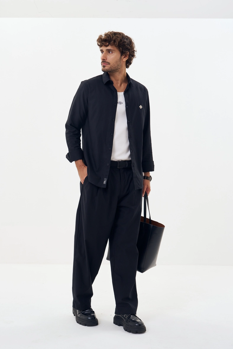 Camisa Masculina Com Gola Polo Preto 5