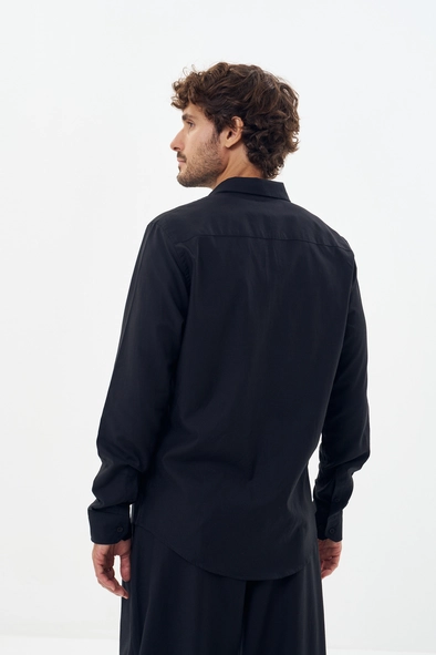 Camisa Masculina Com Gola Polo
