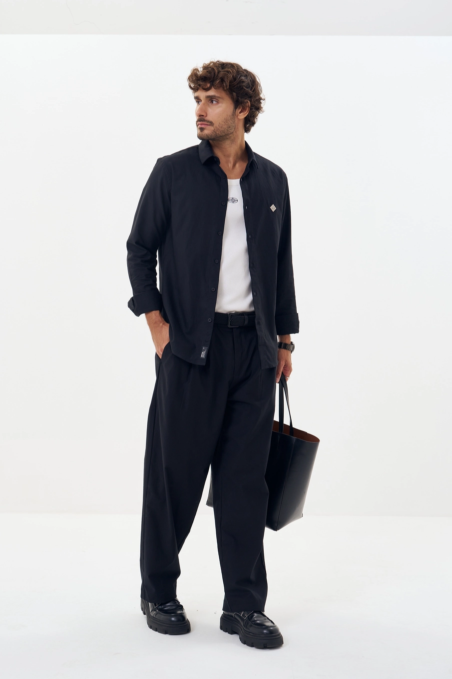 Camisa Masculina Com Gola Polo Preto 5