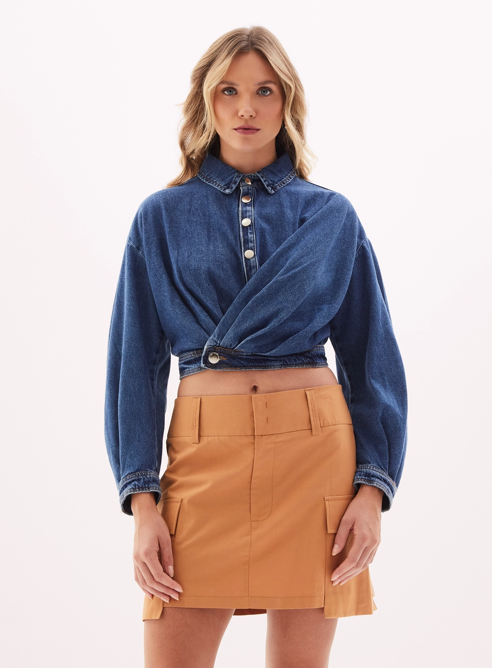 Jaqueta Jeans Cropped Feminina Com Botões Índigo 2