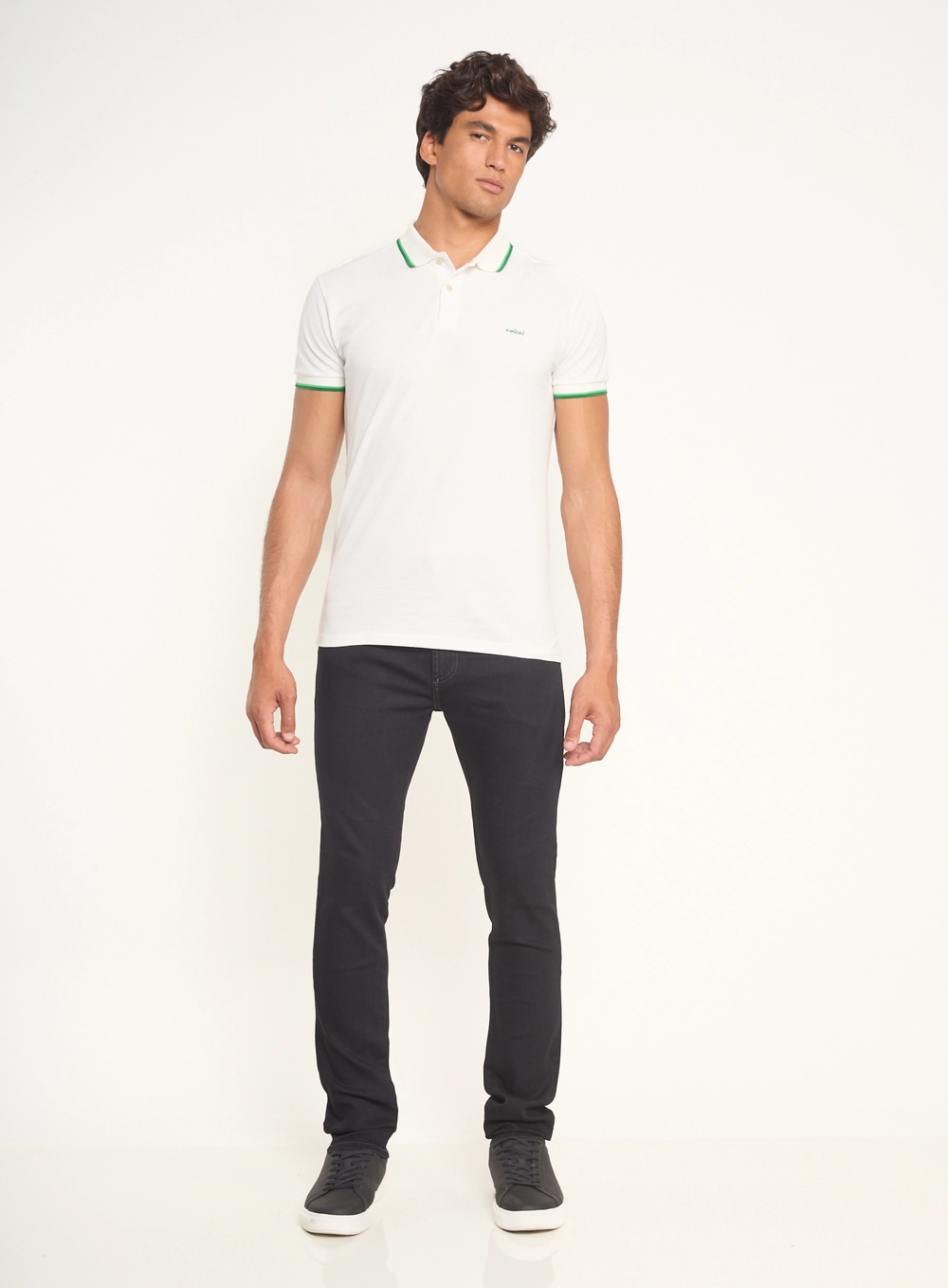 Polo Masculina Com Frisos Contrastantes Off Shell