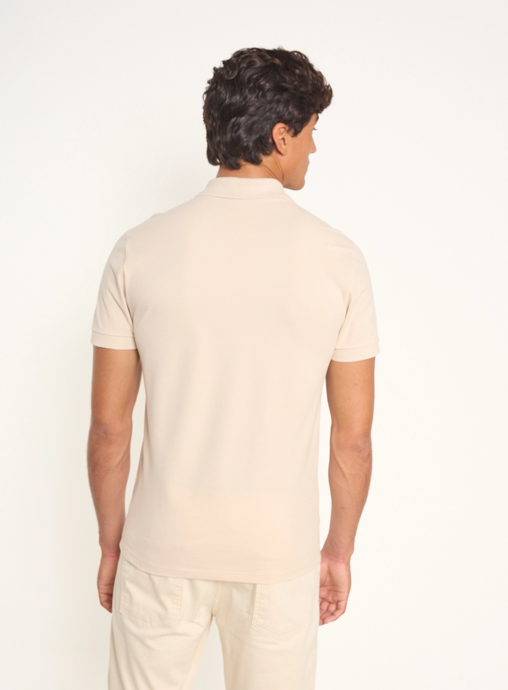 Polo Masculina Com Logo Bordado Bege