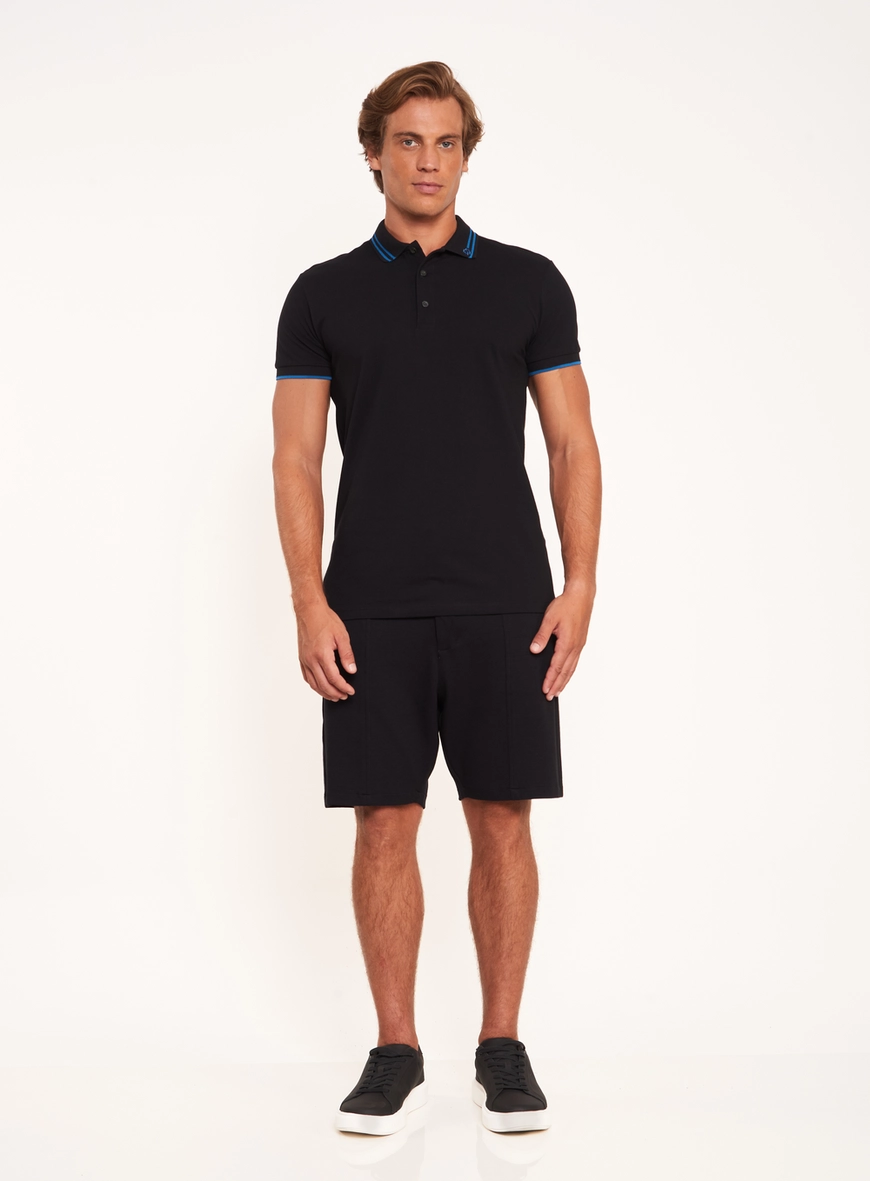 Polo Masculina Com Frisos E Logo