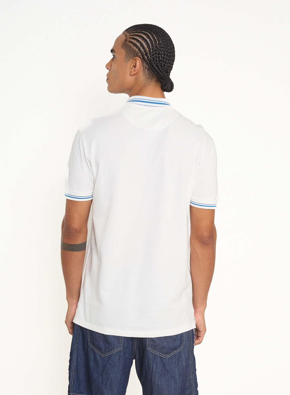Polo Masculina Com Zíper E Gola Retilínea Off Shell