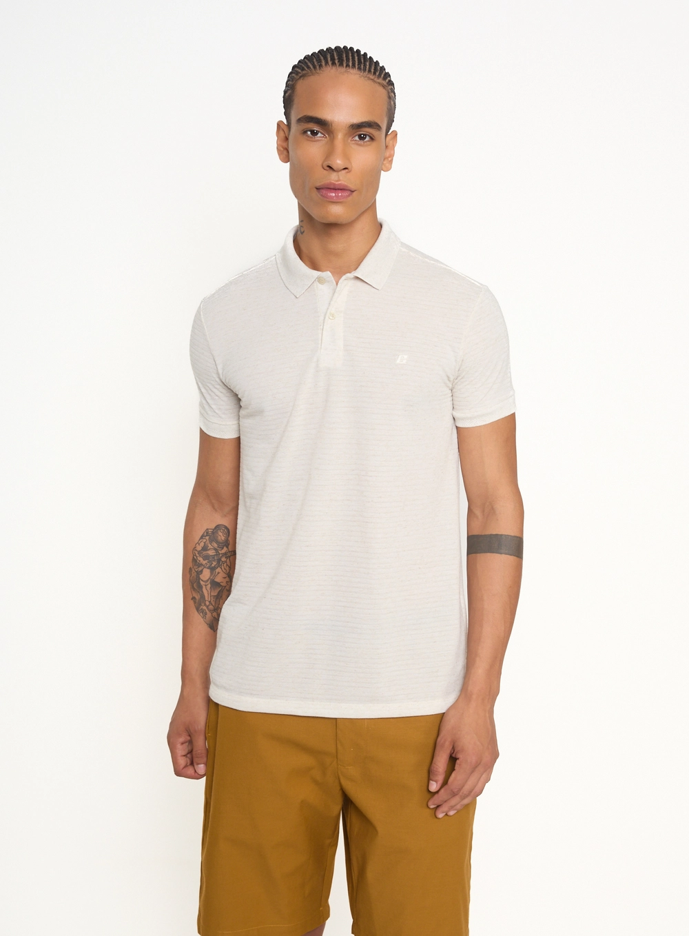 Polo Masculina Com Textura E Botões Off Shell