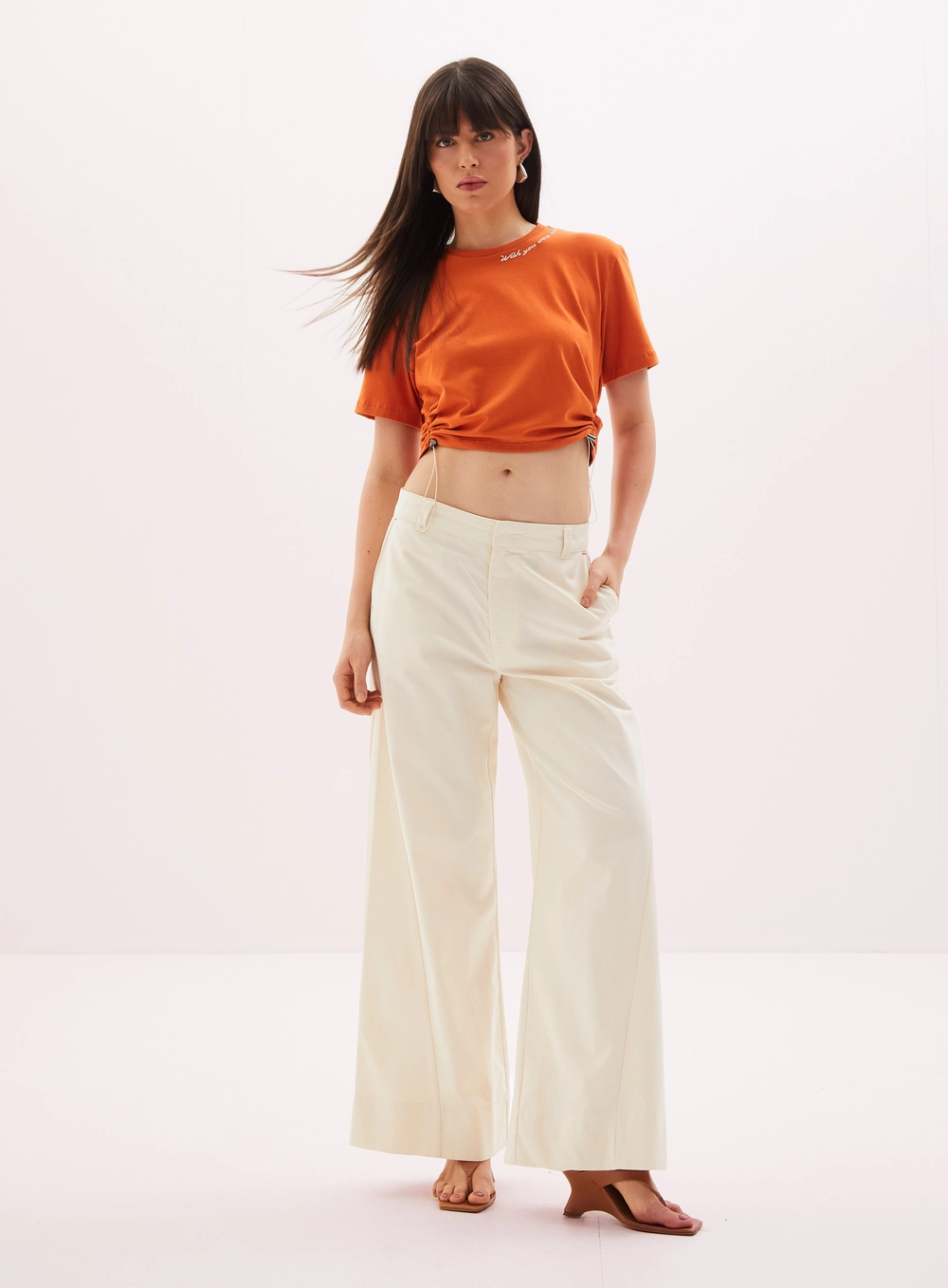Camiseta Cropped Feminina Drapeada Laranja 4