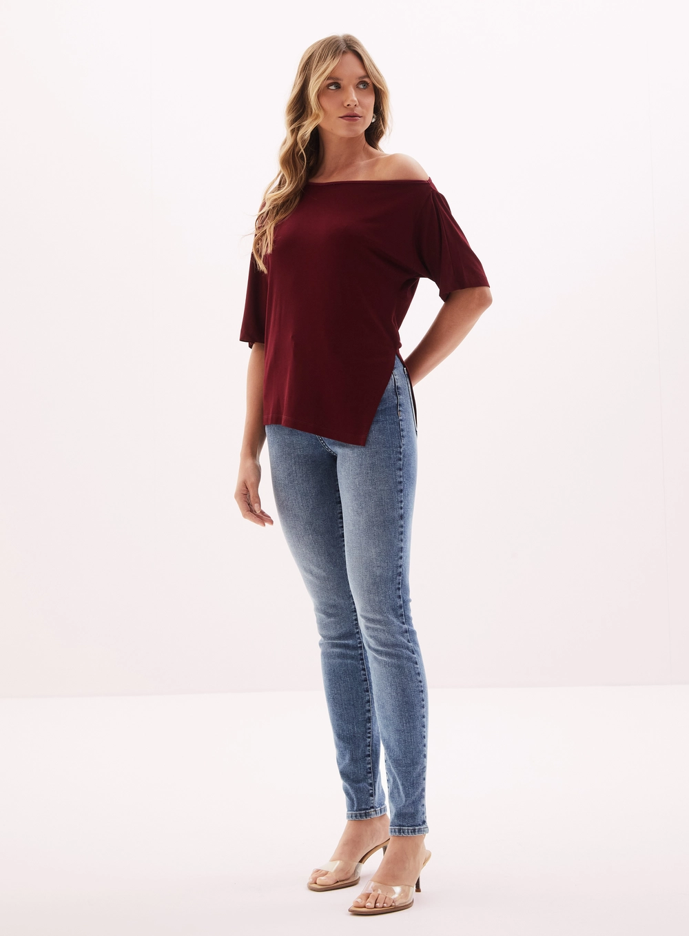 Camiseta Feminina Ombro Só Bordo 4