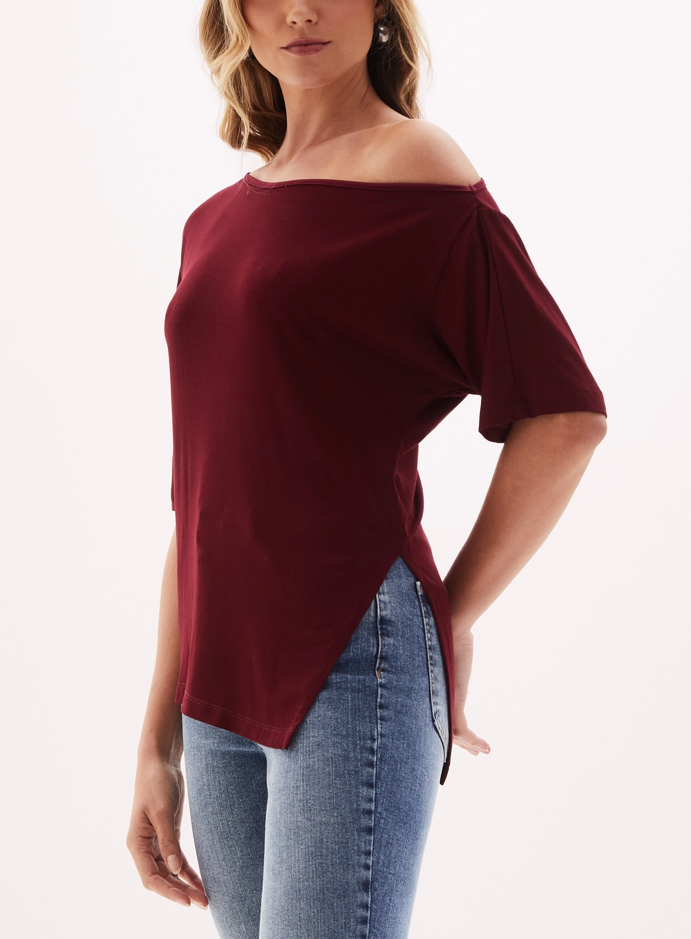 Camiseta Feminina Ombro Só Bordo 3