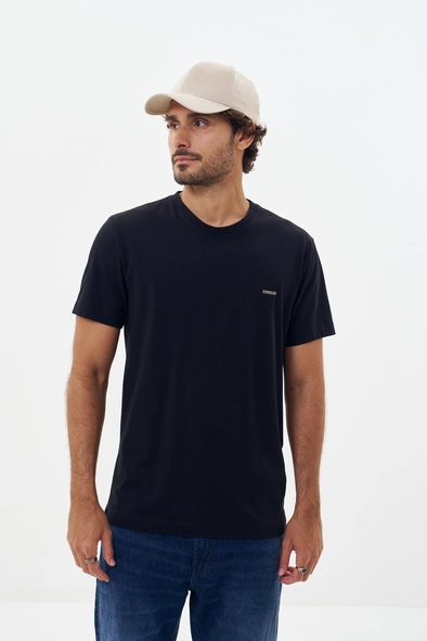 Camiseta Masculina Básica - Fit