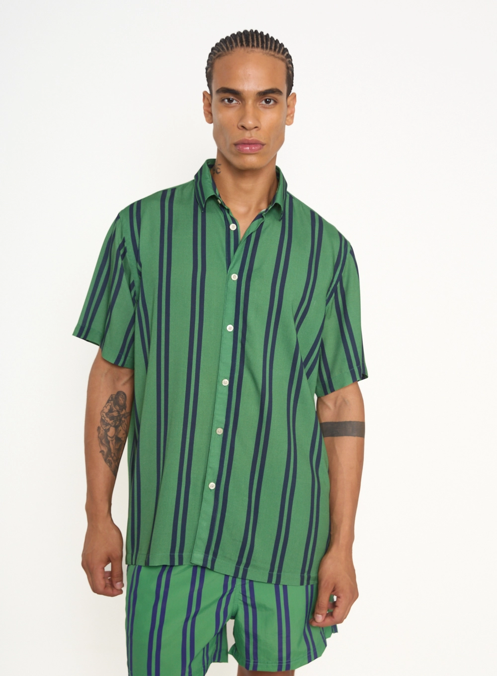Camisa Masculina Manga Curta Com Estampa Estampados