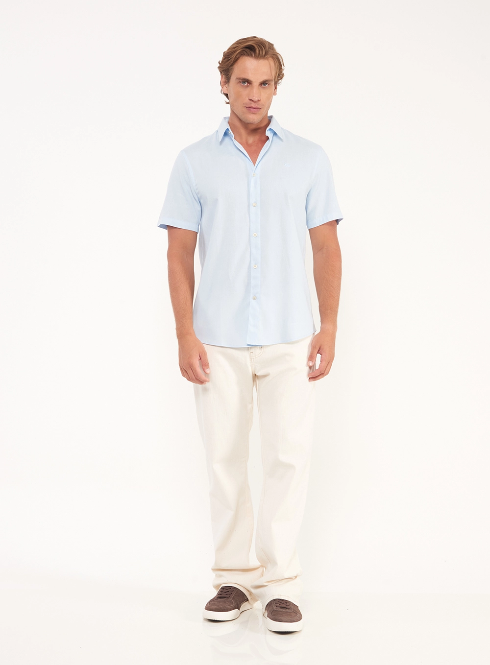 Camisa Masculina Com Botões E Manga Curta Azul