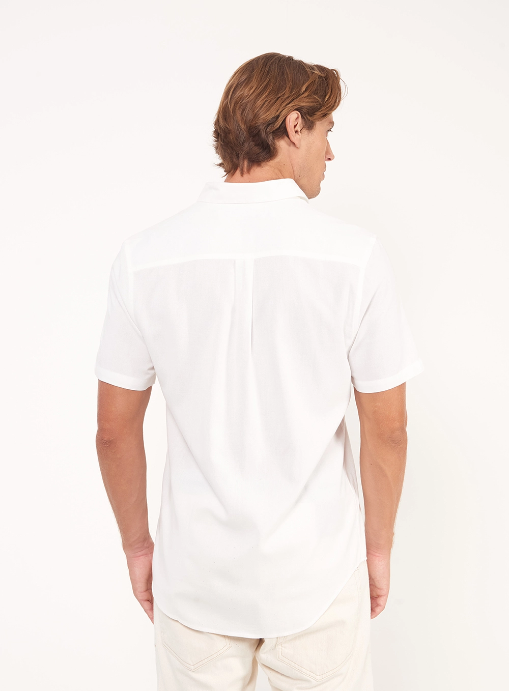 Camisa Masculina Com Botões E Manga Curta Off Shell